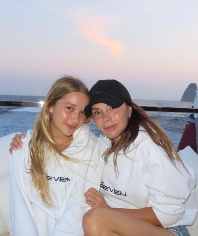 已然出落成 已然出落成