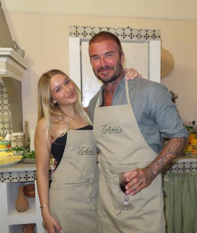 img, 笑容干净, 也没有刻意 img, 笑容干净, 也没有刻意